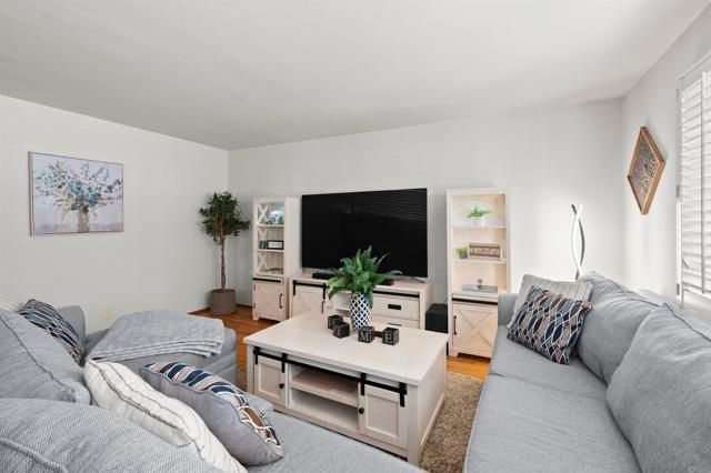 244 Carter, El Cajon, CA 92020