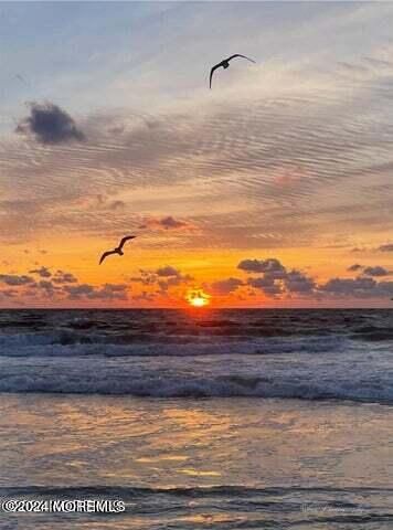 301 16th Avenue SUMMER, Lake Como, NJ 07719