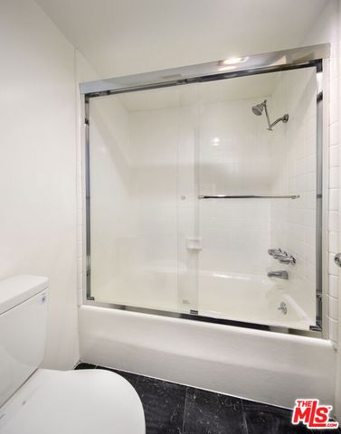 11699 Brookhaven Avenue 2, Los Angeles, CA 90064