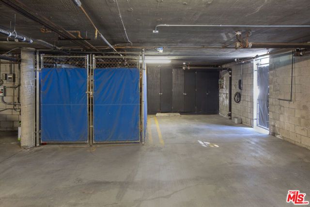 11699 Brookhaven Avenue 2, Los Angeles, CA 90064