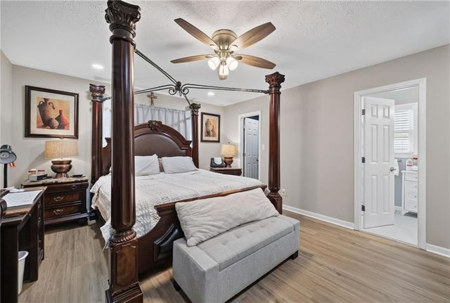 3520 Camelot Court, Loganville, GA 30052