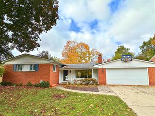 16365 Farmington Road, Livonia, MI 48154