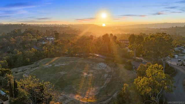 5281 La Glorieta, Rancho Santa Fe, CA 92067