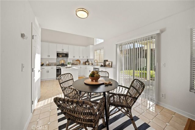 1936 Ivory, Palmdale, CA 93550