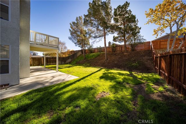 1936 Ivory, Palmdale, CA 93550