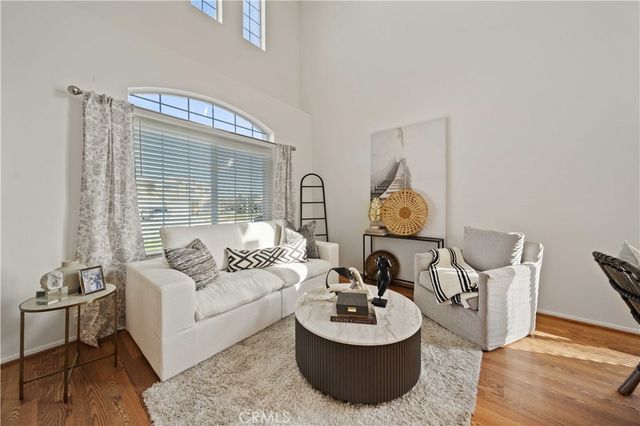 1936 Ivory, Palmdale, CA 93550