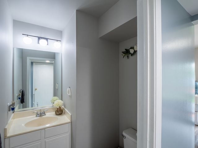 22163 W Plymouth Court, Plainfield, IL 60544