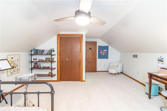 209 E 17th Street, Holden, MO 64040