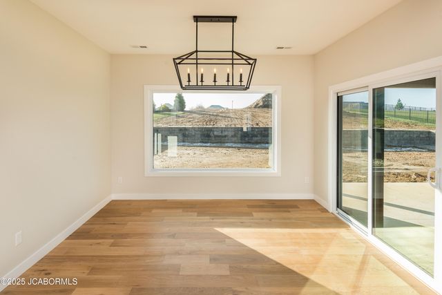 5010 SILO HILL LANE, Jefferson City, MO 65101