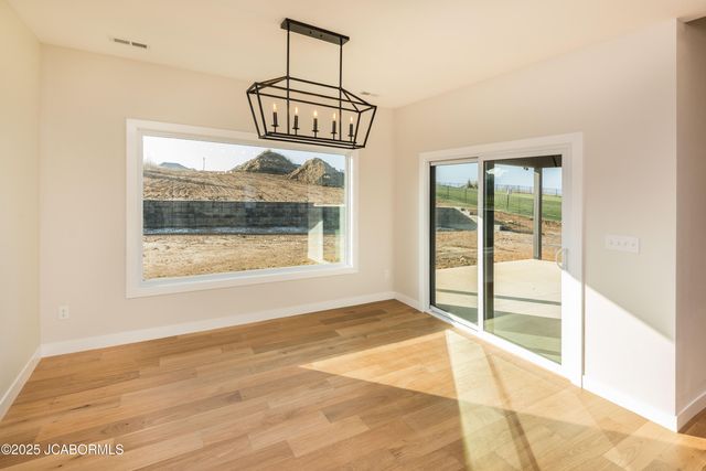 5010 SILO HILL LANE, Jefferson City, MO 65101