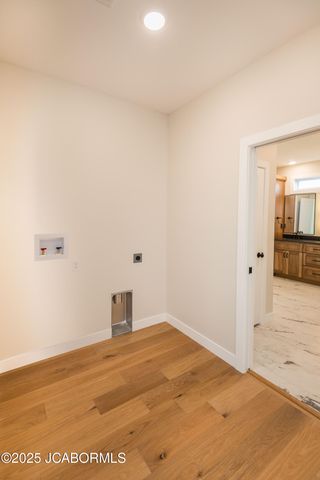 5010 SILO HILL LANE, Jefferson City, MO 65101