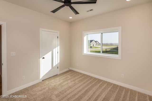 5010 SILO HILL LANE, Jefferson City, MO 65101