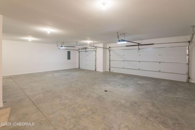 5010 SILO HILL LANE, Jefferson City, MO 65101