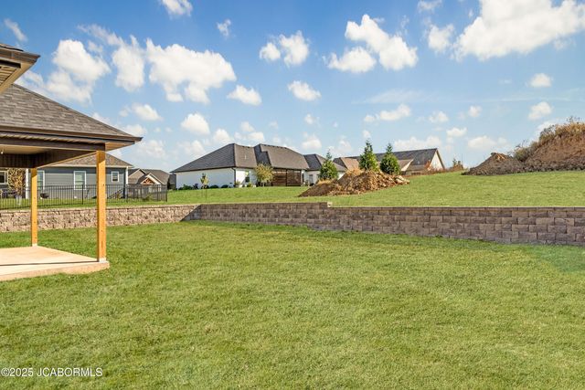 5010 SILO HILL LANE, Jefferson City, MO 65101