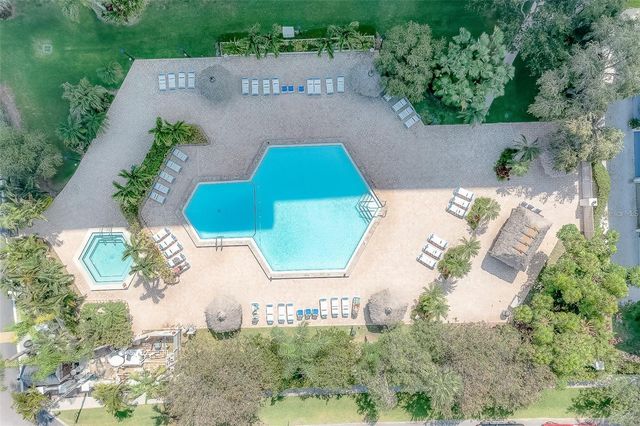 400 ISLAND WAY 711, Clearwater Beach, FL 33767