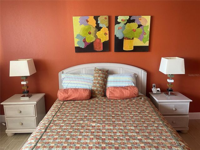 400 ISLAND WAY 711, Clearwater Beach, FL 33767