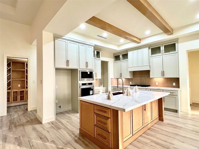 4017 Road 66124, Dayton, TX 77535