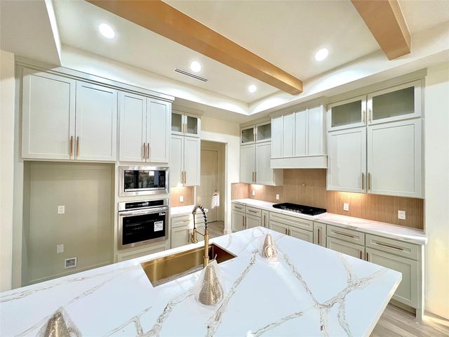 4017 Road 66124, Dayton, TX 77535