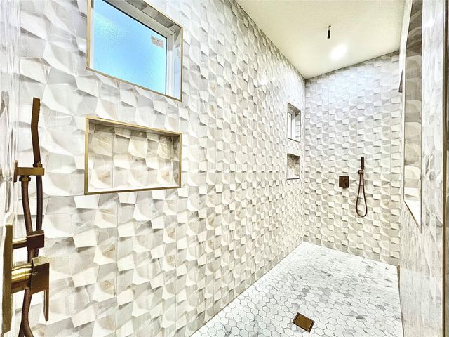 4017 Road 66124, Dayton, TX 77535