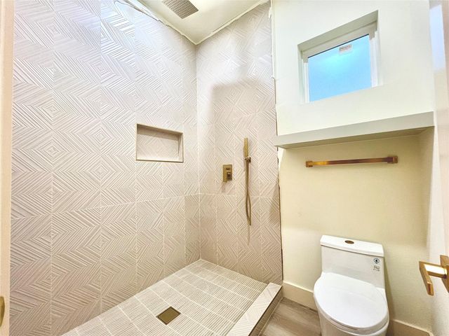 4017 Road 66124, Dayton, TX 77535