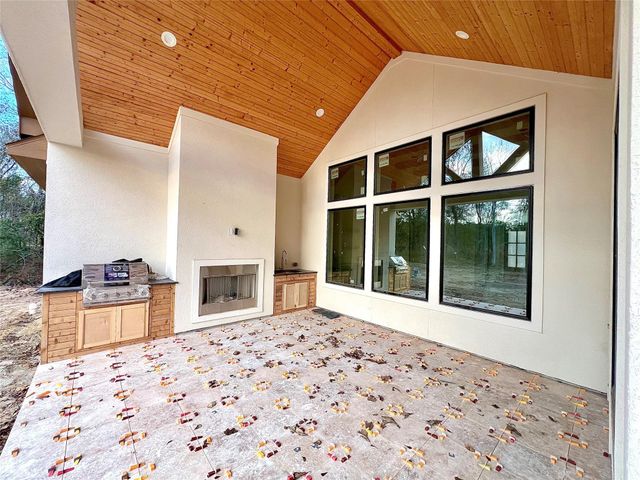 4017 Road 66124, Dayton, TX 77535