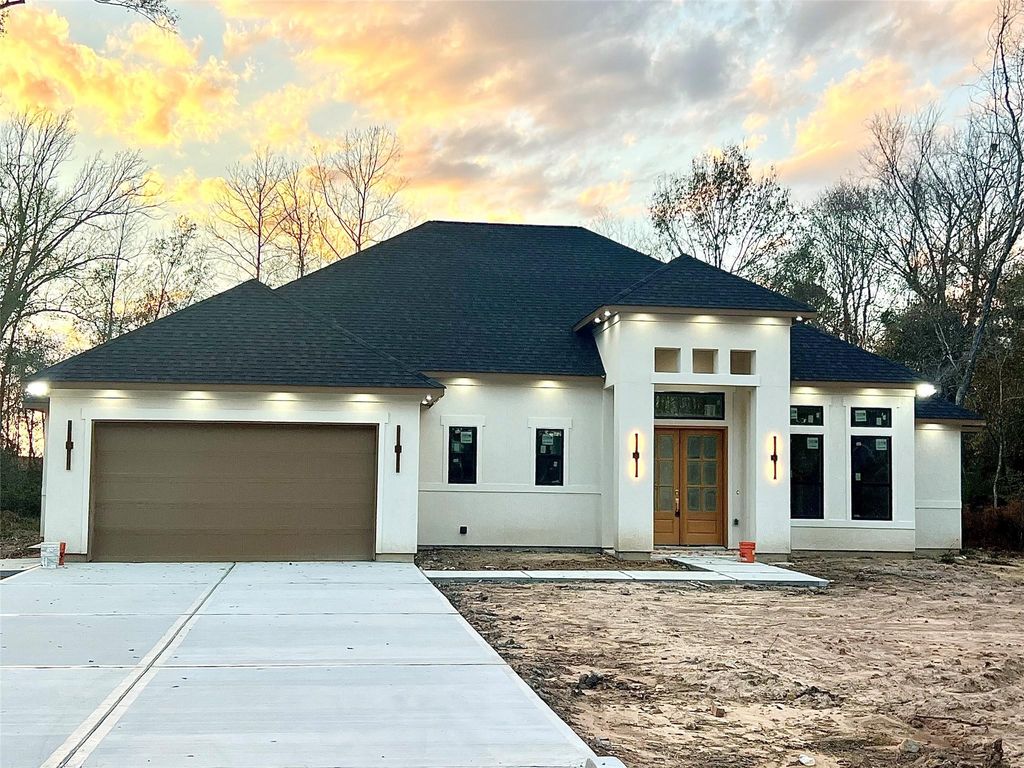 4017 Road 66124, Dayton, TX 77535