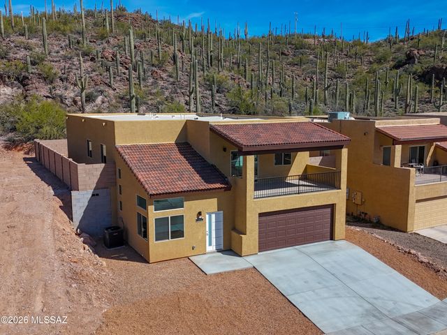 2986 W Touring Place, Tucson, AZ 85746