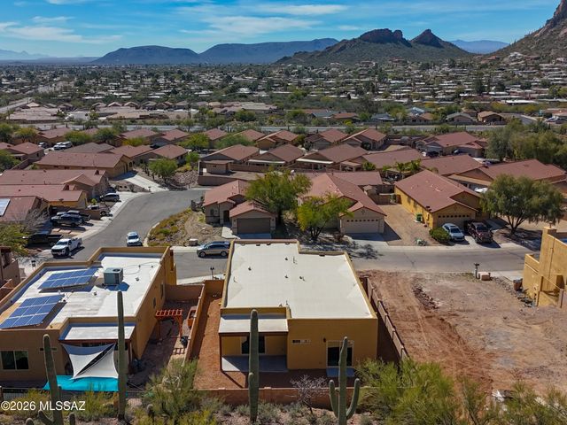 2986 W Touring Place, Tucson, AZ 85746