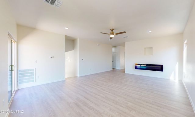2986 W Touring Place, Tucson, AZ 85746