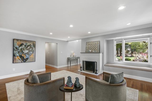 3221 Morse Ave, Sacramento, CA 95821