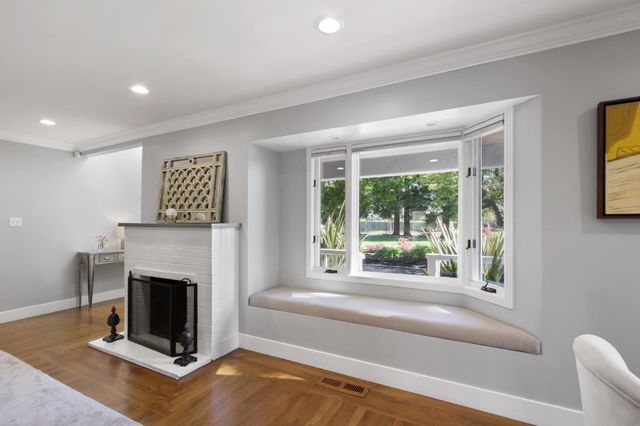 3221 Morse Ave, Sacramento, CA 95821