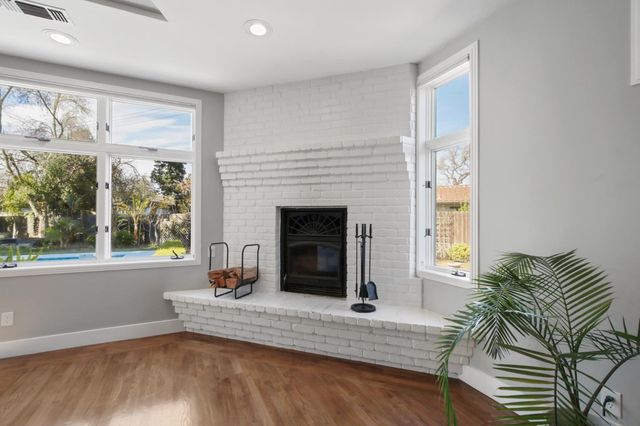 3221 Morse Ave, Sacramento, CA 95821