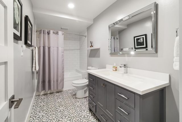 3221 Morse Ave, Sacramento, CA 95821