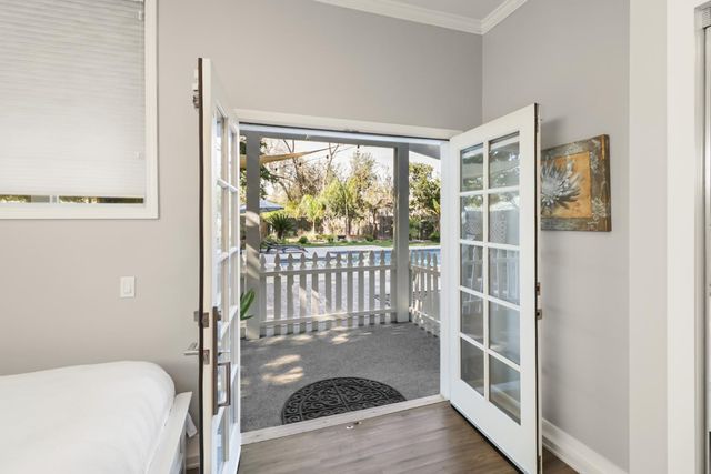 3221 Morse Ave, Sacramento, CA 95821