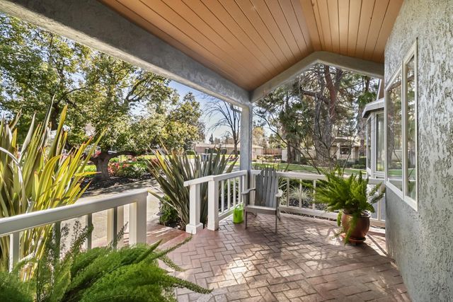 3221 Morse Ave, Sacramento, CA 95821