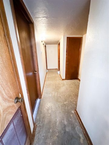 26032 E 1780 Rd, Walters, OK 73572