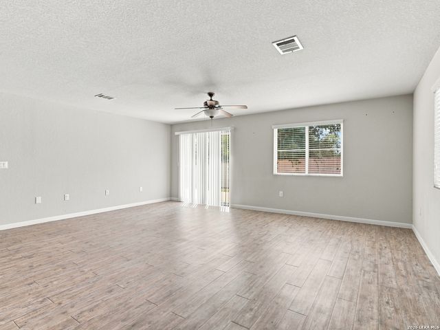 10203 Relic Oaks, San Antonio, TX 78240