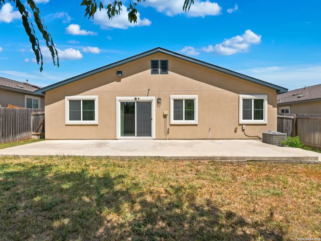 10203 Relic Oaks, San Antonio, TX 78240