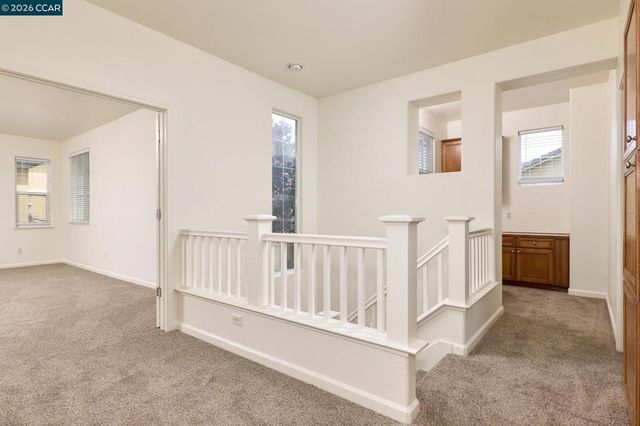 18 Outer Banks Pl, Sacramento, CA 95835