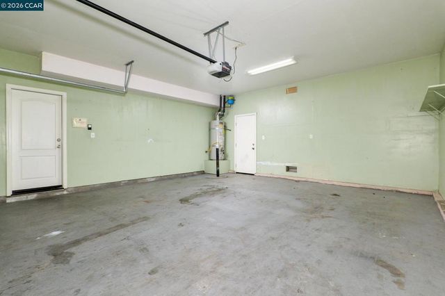 18 Outer Banks Pl, Sacramento, CA 95835