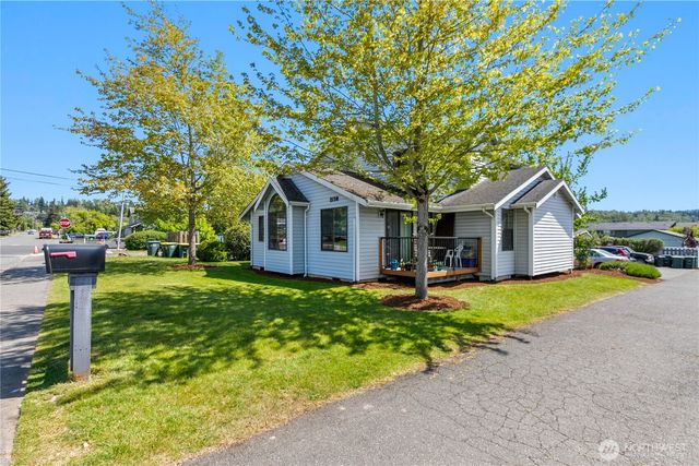 2130 Texas Street, Bellingham, WA 98229