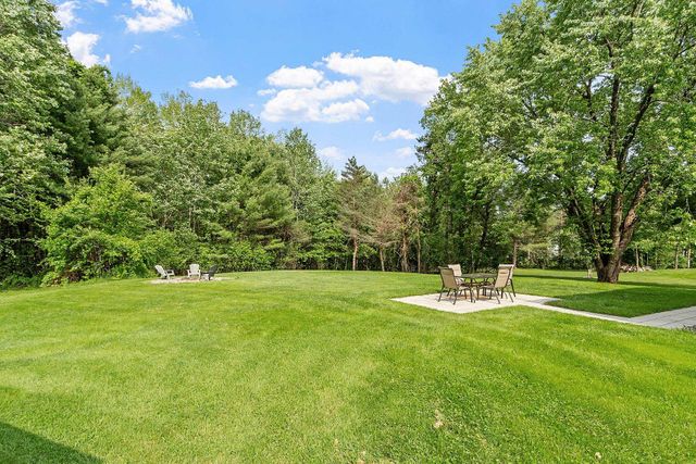 5 Rocky Circle, Derry, NH 03038