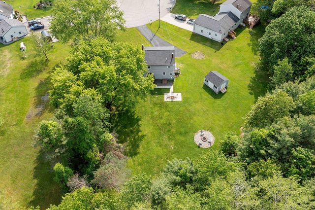 5 Rocky Circle, Derry, NH 03038