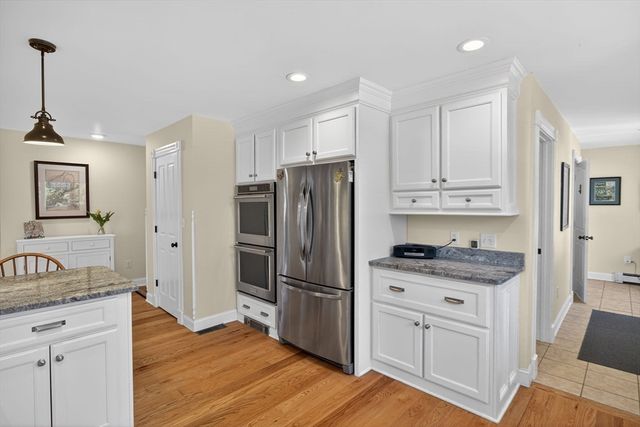 70 Old Queen Anne Rd, Chatham, MA 02633