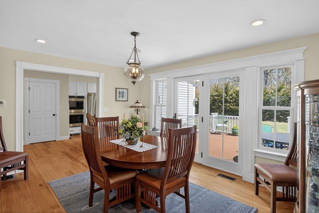 70 Old Queen Anne Rd, Chatham, MA 02633