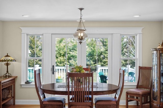 70 Old Queen Anne Rd, Chatham, MA 02633