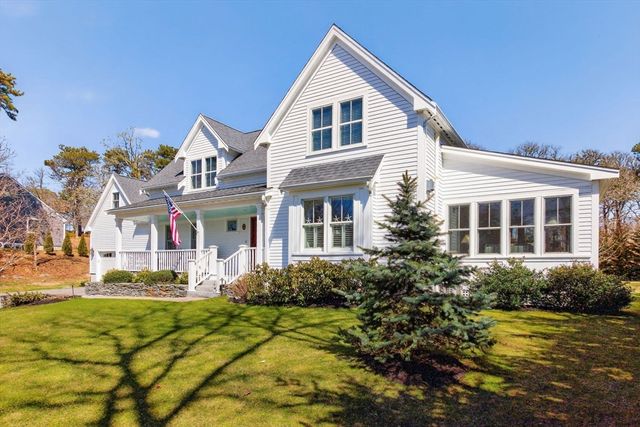 70 Old Queen Anne Rd, Chatham, MA 02633