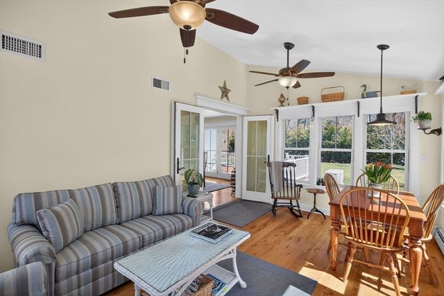 70 Old Queen Anne Rd, Chatham, MA 02633