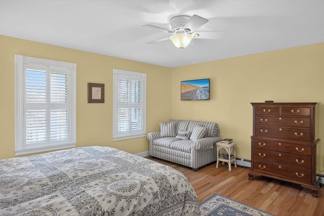 70 Old Queen Anne Rd, Chatham, MA 02633