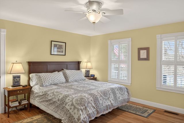 70 Old Queen Anne Rd, Chatham, MA 02633